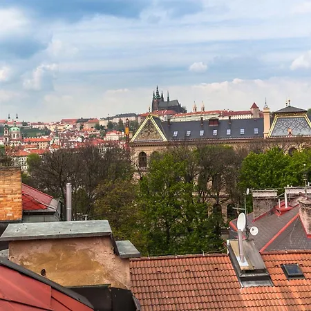 아파트 Wishlist Residences - Old Town Square *