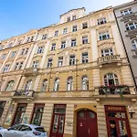 Appartamento Wishlist Residences - Old Town Square *