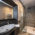 Wishlist Residences - Old Town Square Appartamento *