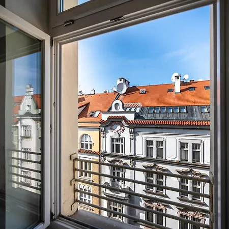 شقة Wishlist Residences - Old Town Square