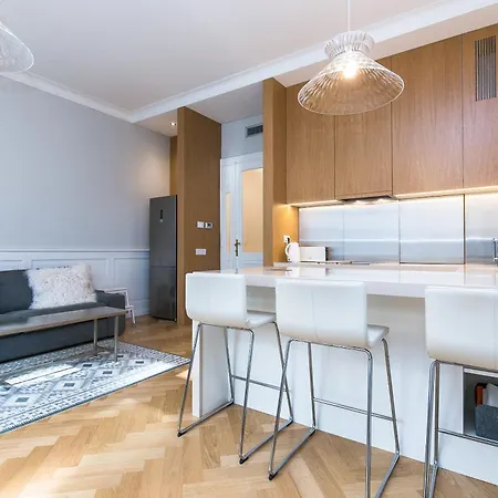 Wishlist Residences - Old Town Square Praga