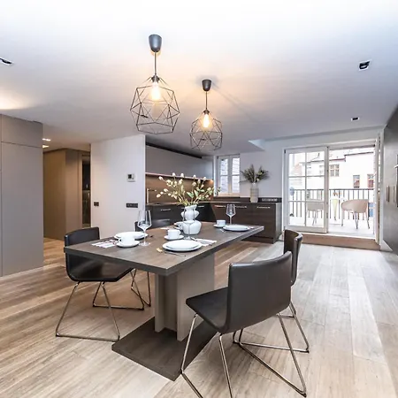Wishlist Residences - Old Town Square براغ