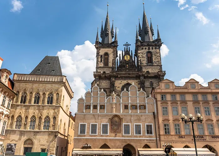 Wishlist Residences - Old Town Square Lejlighed *