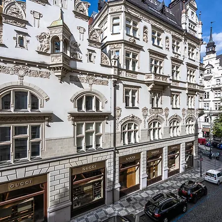 Wishlist Residences - Old Town Square * Prague