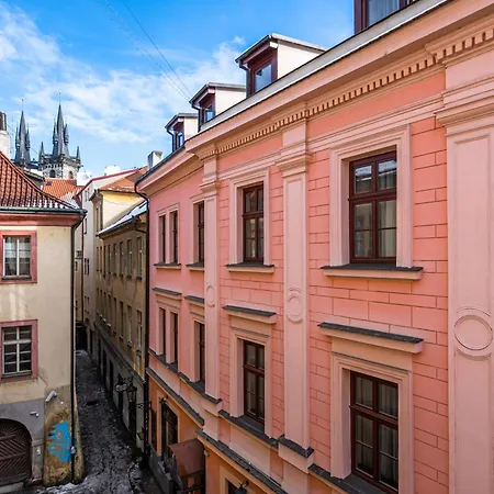 Wishlist Residences - Old Town Square Apartment *