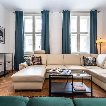 Apartment Wishlist Residences - Old Town Square *