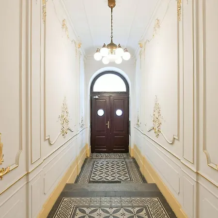 Wishlist Residences - Old Town Square Apartment