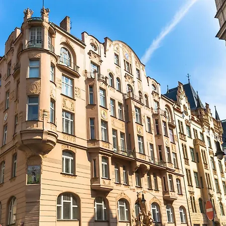 Wishlist Residences - Old Town Square Prague