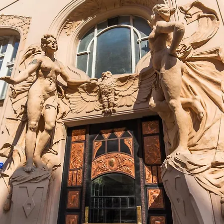 Wishlist Residences - Old Town Square * Prague
